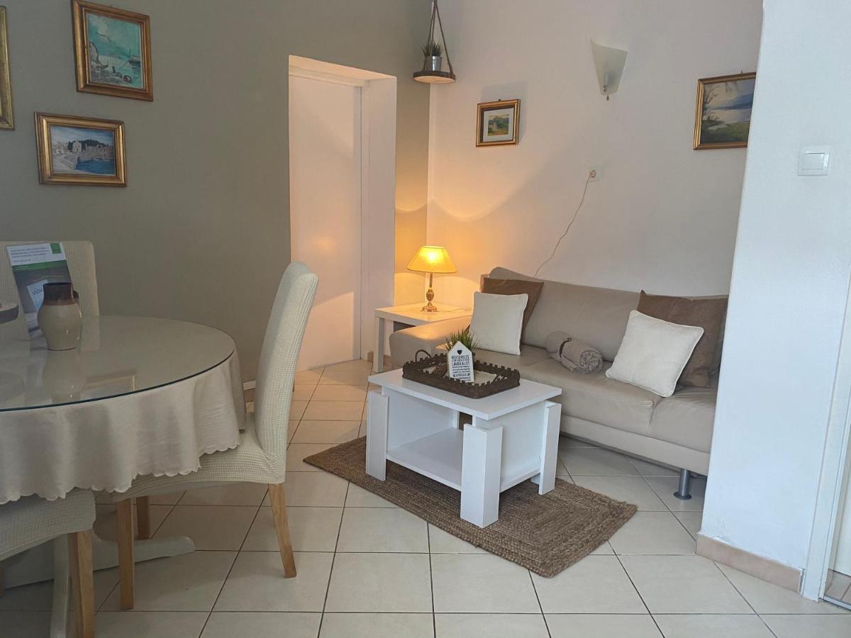 Villa Chiara Vodice Eksteriør billede