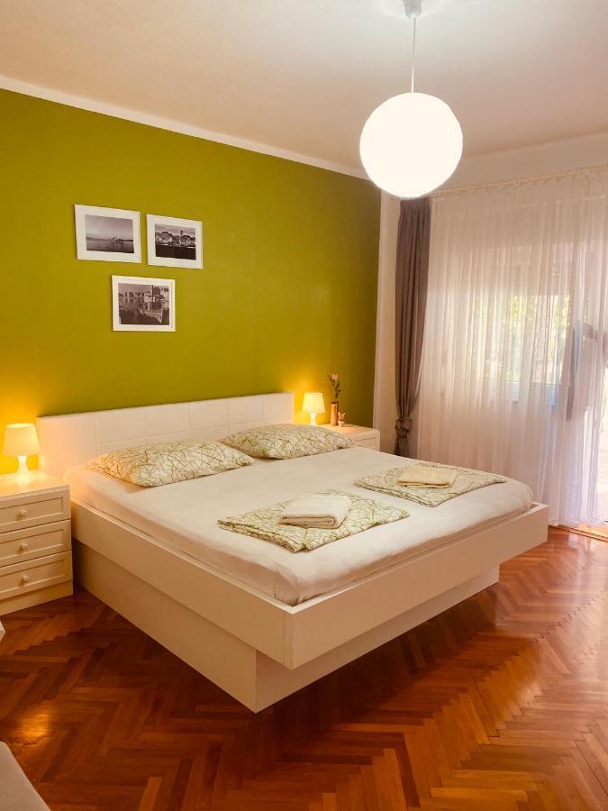 Villa Chiara Vodice Eksteriør billede